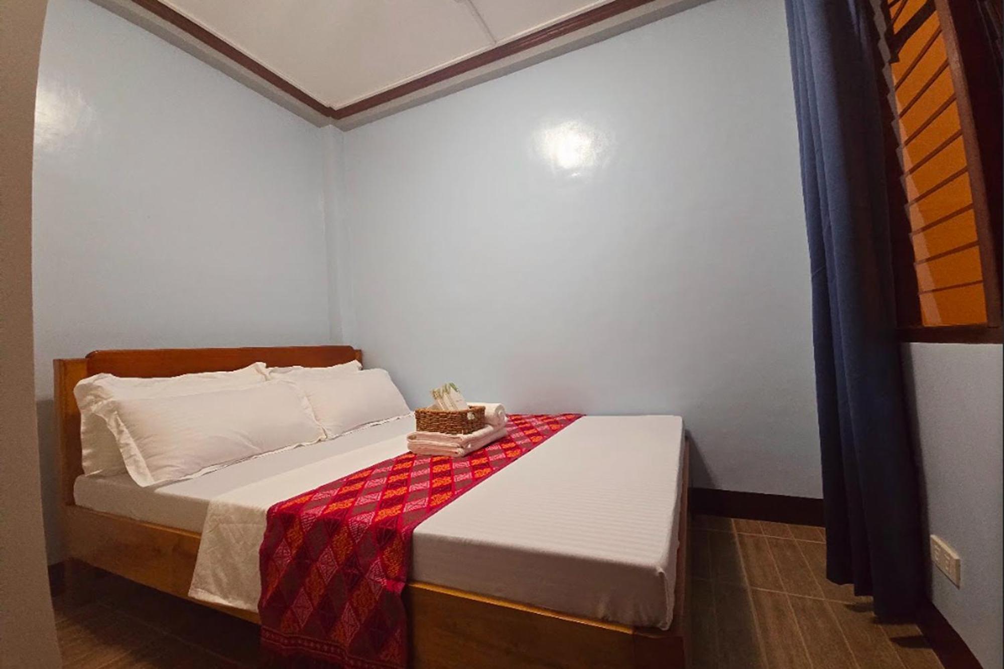 Nober Pension House City Center Puerto Princesa Luaran gambar