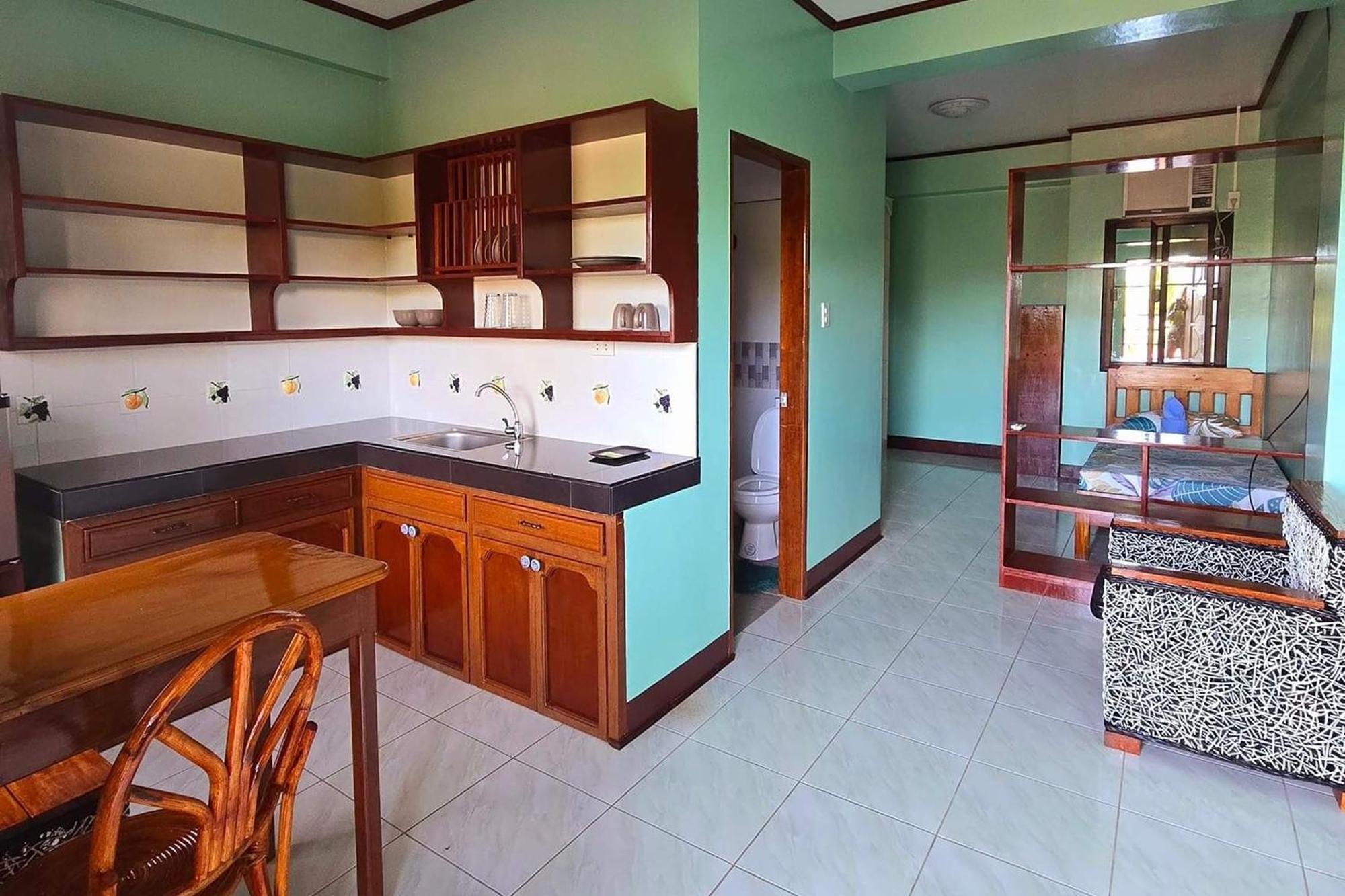 Nober Pension House City Center Puerto Princesa Luaran gambar