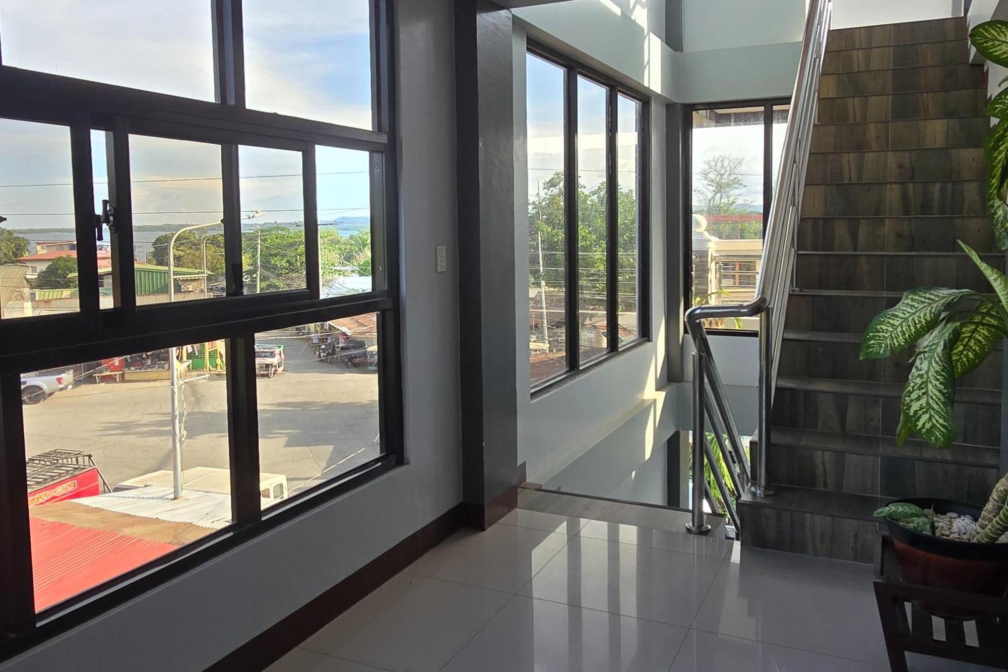 Nober Pension House City Center Puerto Princesa Luaran gambar