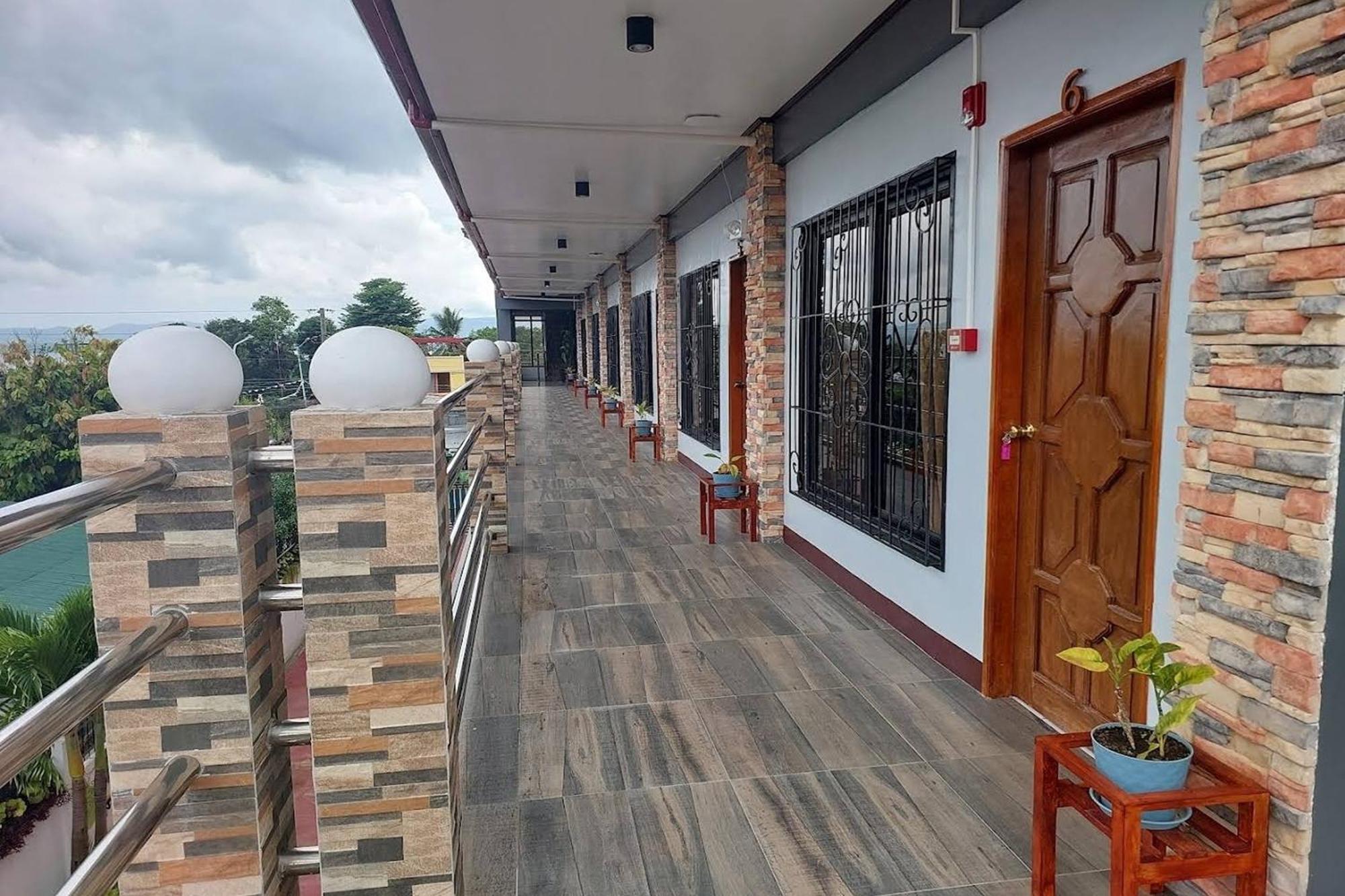Nober Pension House City Center Puerto Princesa Luaran gambar